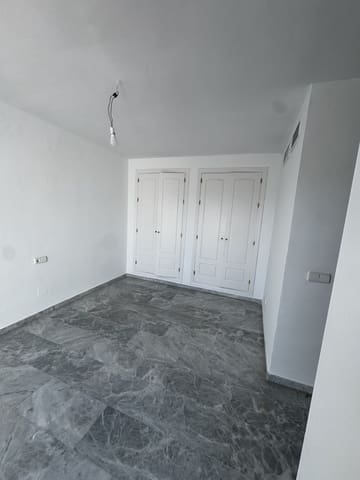 5 bedroom Penthouse for sale in Guadalmina Baja, Marbella with pool garage - € 1,320,000 (Ref: 9851536)