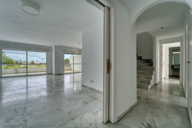 5 bedroom Penthouse for sale in Guadalmina Baja, Marbella with pool garage - € 1,320,000 (Ref: 9851536)
