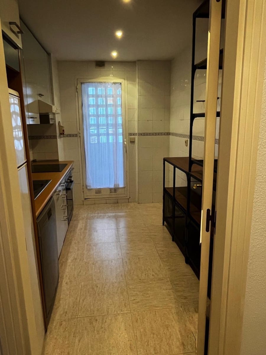 3 bedroom Apartment for sale in Marbella with pool garage - € 665,000 (Ref: 9851539)