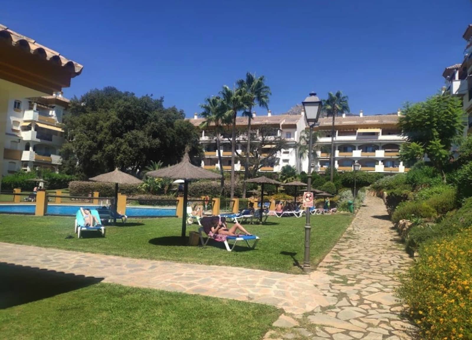 3 bedroom Apartment for sale in Marbella with pool garage - € 665,000 (Ref: 9851539)