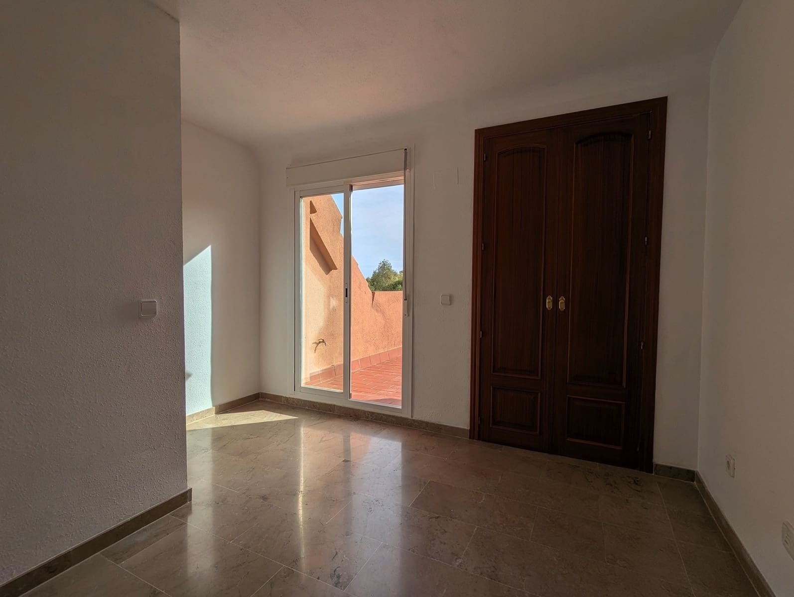 3 bedroom Penthouse for sale in Bahia de Casares with pool garage - € 418,000 (Ref: 9854978)