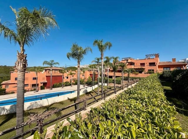2 chambre Appartement à vendre à Casares avec piscine garage - 375 000 € (Ref: 9861557)