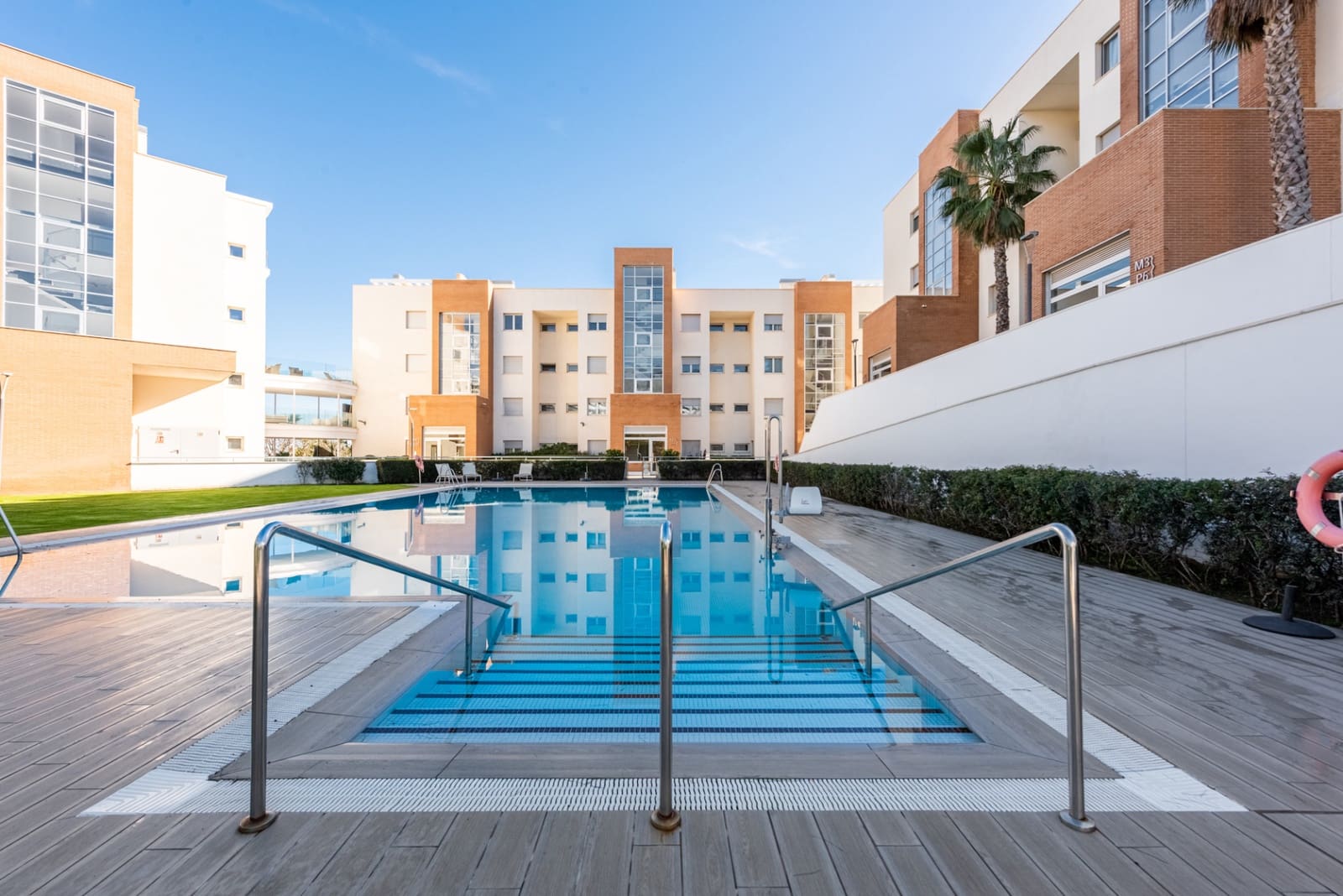 2 sypialnia Apartament na sprzedaż w Fuengirola z basenem - 595 000 € (Ref: 9861558)