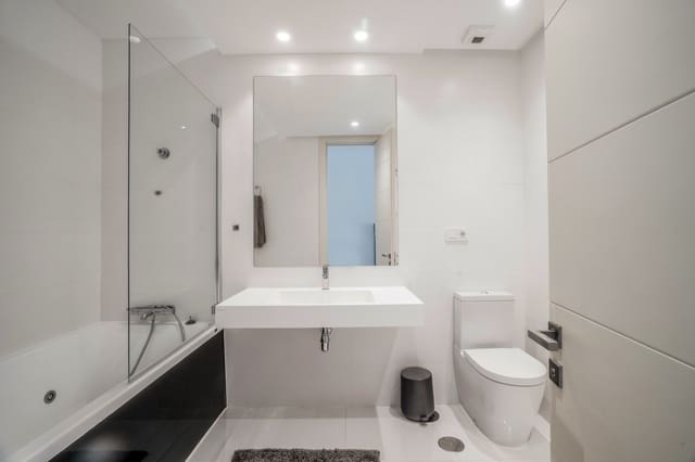 2 chambre Penthouse à vendre à Benahavís avec piscine garage - 795 000 € (Ref: 9864055)