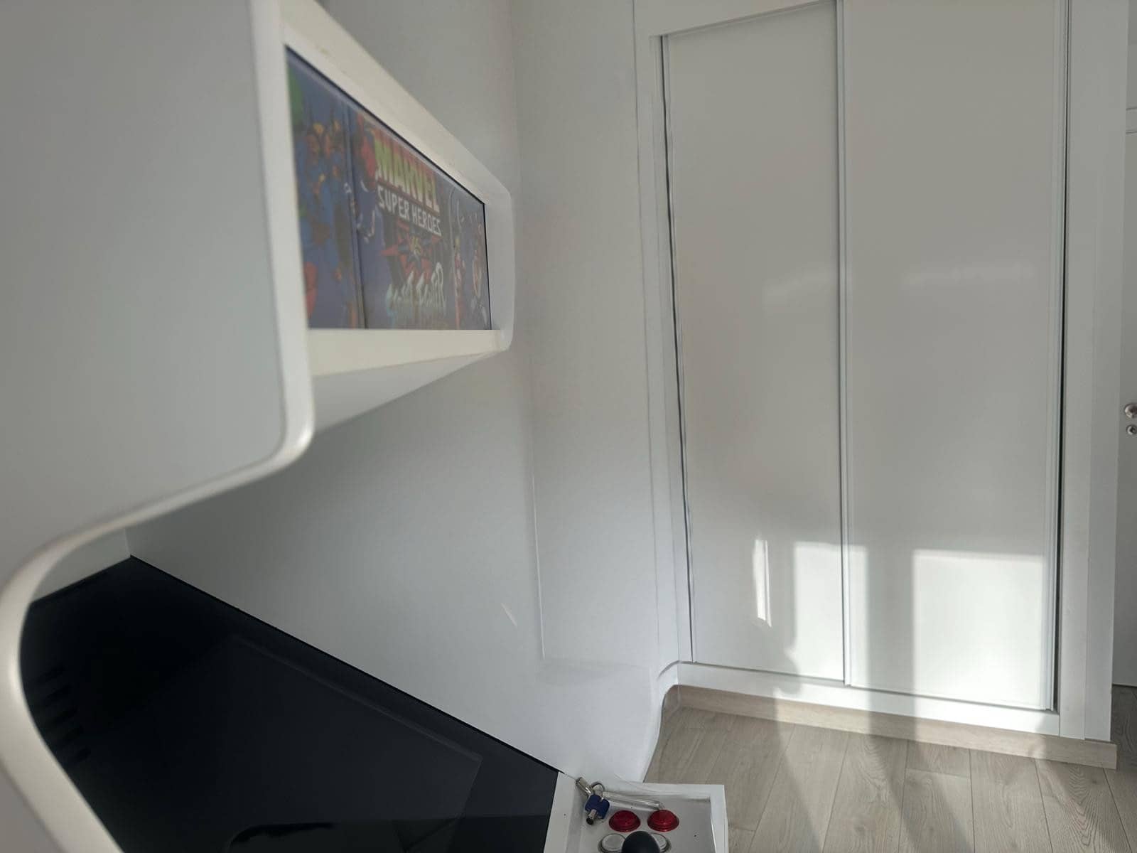 4 slaapkamer Penthouse te koop in Estepona met zwembad garage - € 745.000 (Ref: 9880588)