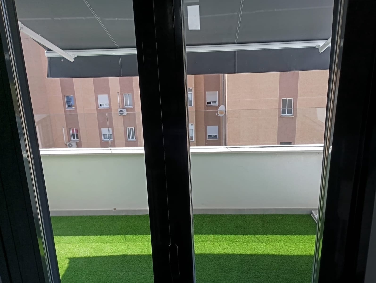 4 slaapkamer Penthouse te koop in Estepona met zwembad garage - € 745.000 (Ref: 9880588)