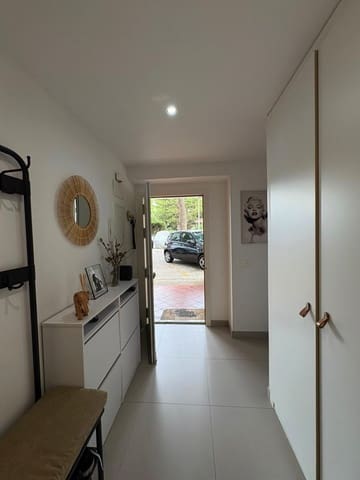 2 sypialnia Apartament na sprzedaż w Marbella z garażem - 374 000 € (Ref: 9880589)