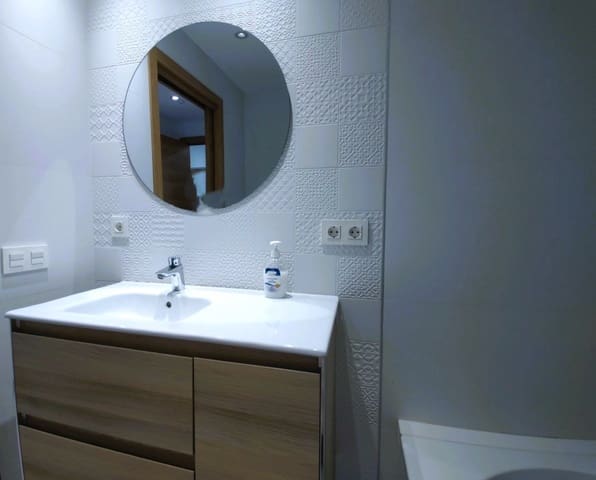 2 sypialnia Apartament na sprzedaż w Marbella z garażem - 374 000 € (Ref: 9880589)