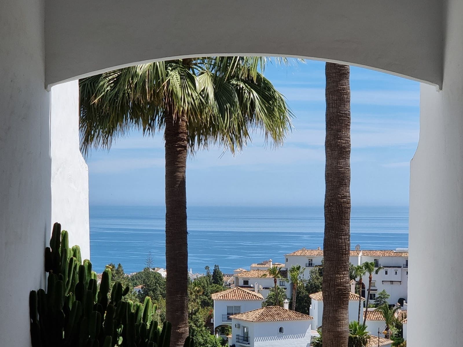 Ático de 3 habitaciones en Calahonda en venta con piscina garaje - 850.000 € (Ref: 9889759)