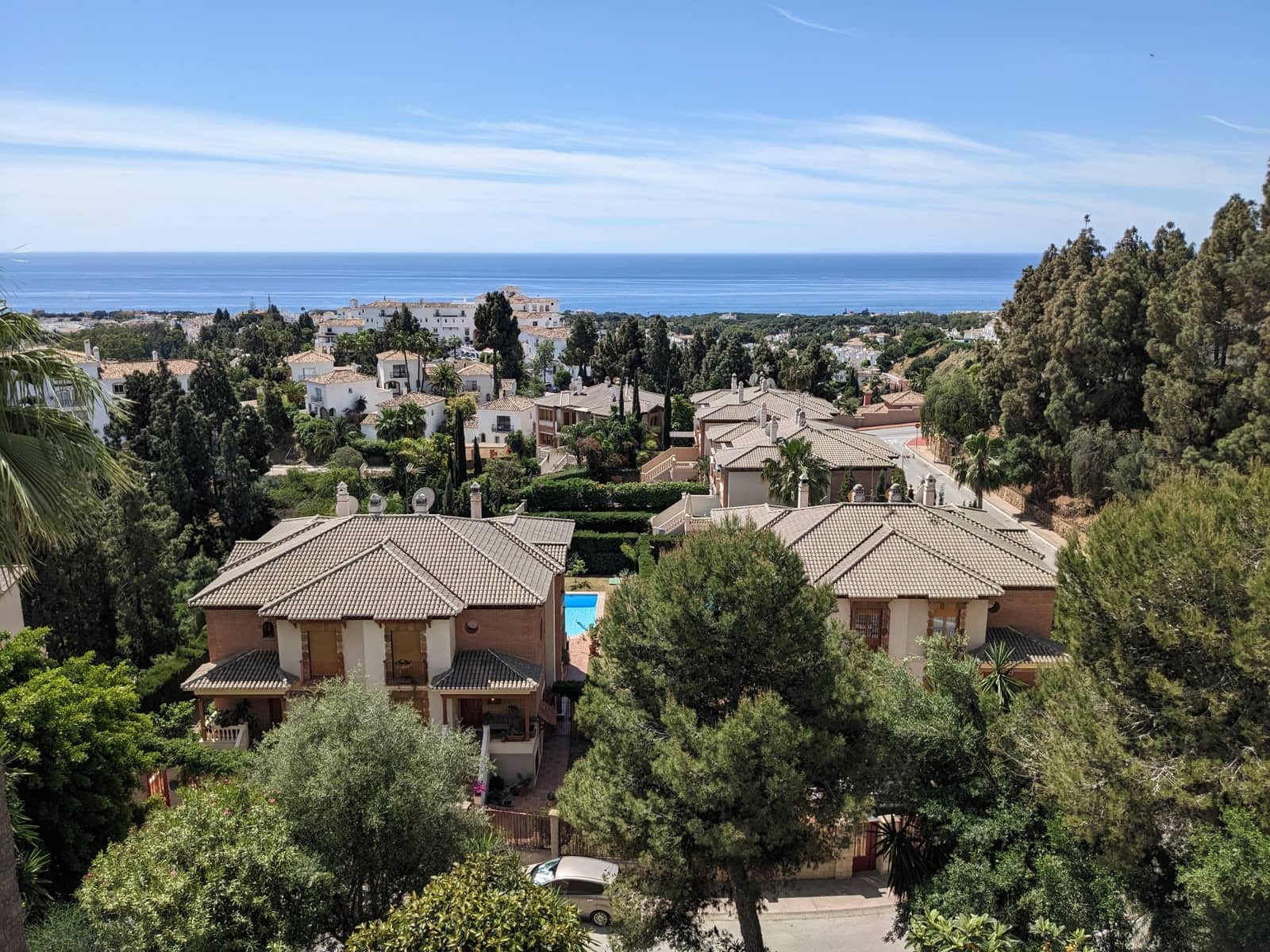 Ático de 3 habitaciones en Calahonda en venta con piscina garaje - 850.000 € (Ref: 9889759)