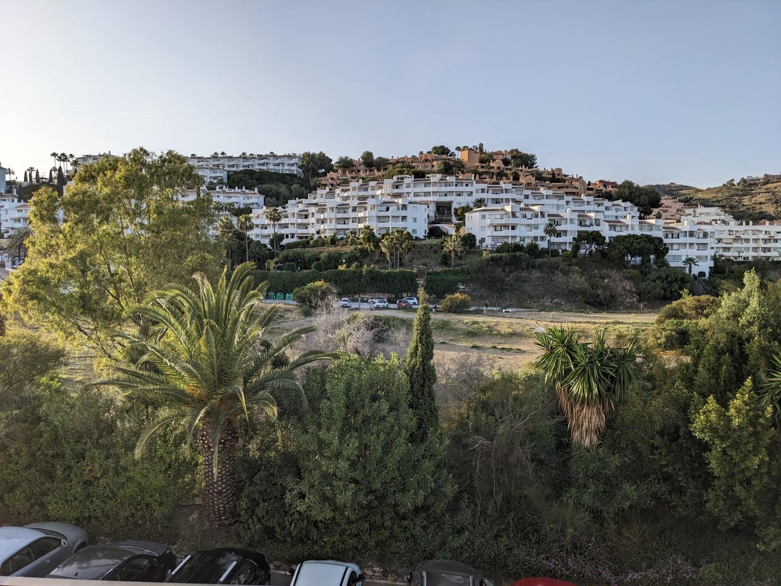 3 bedroom Penthouse for sale in Calahonda with pool garage - € 850,000 (Ref: 9889759)