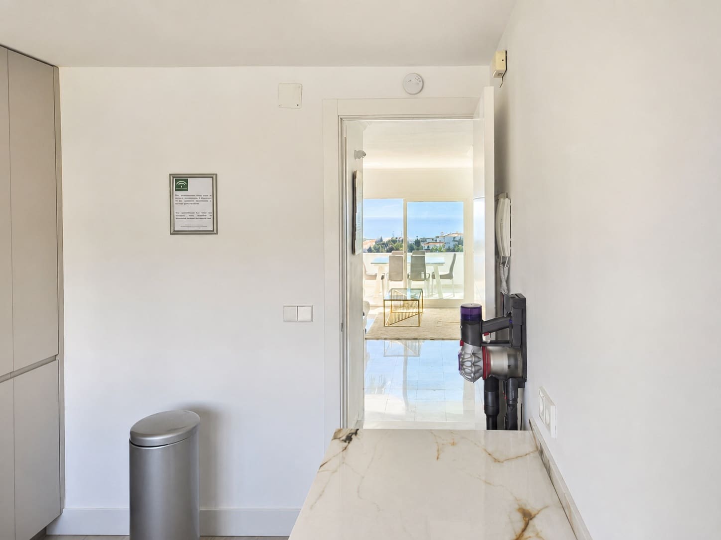 3 Zimmer Penthouse zu verkaufen in Calahonda mit Pool Garage - 850.000 € (Ref: 9889759)