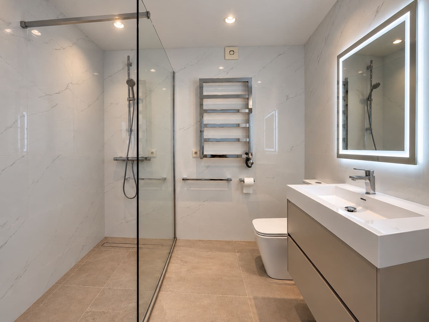Ático de 3 habitaciones en Calahonda en venta con piscina garaje - 850.000 € (Ref: 9889759)