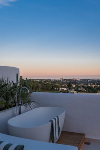 3 slaapkamer Penthouse te koop in Marbella met zwembad garage - € 1.595.000 (Ref: 9895779)