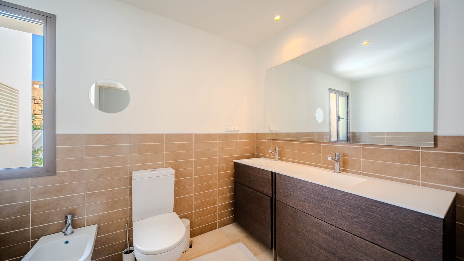 3 chambre Penthouse à vendre à Casares avec piscine garage - 875 000 € (Ref: 9895780)