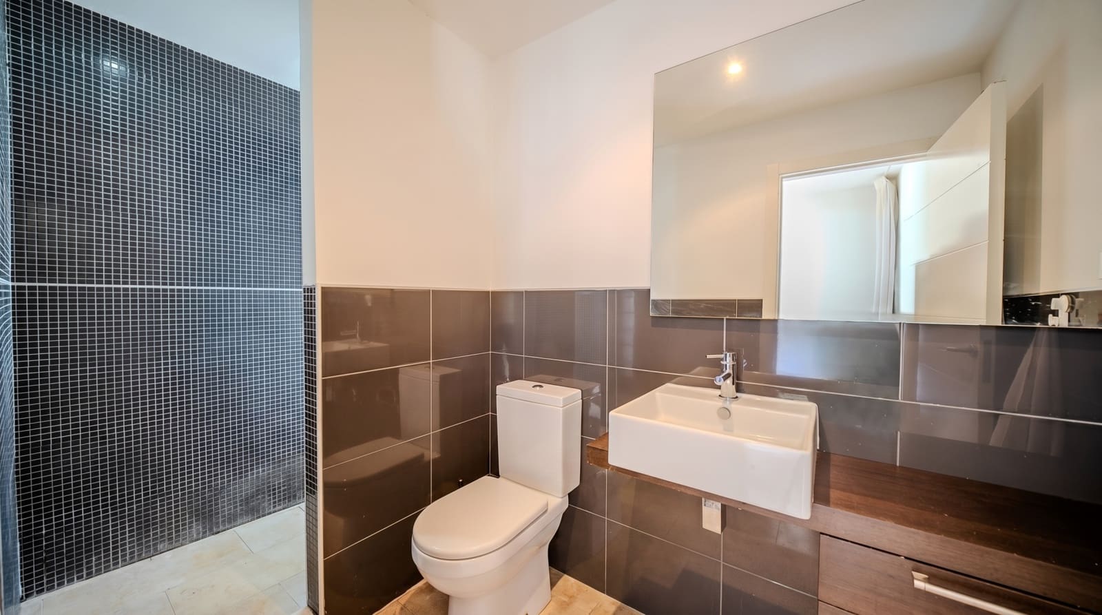 3 chambre Penthouse à vendre à Casares avec piscine garage - 875 000 € (Ref: 9895780)