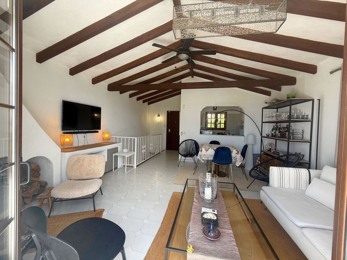 Pareado de 3 habitaciones en Mijas en venta con piscina - 475.000 € (Ref: 9926795)