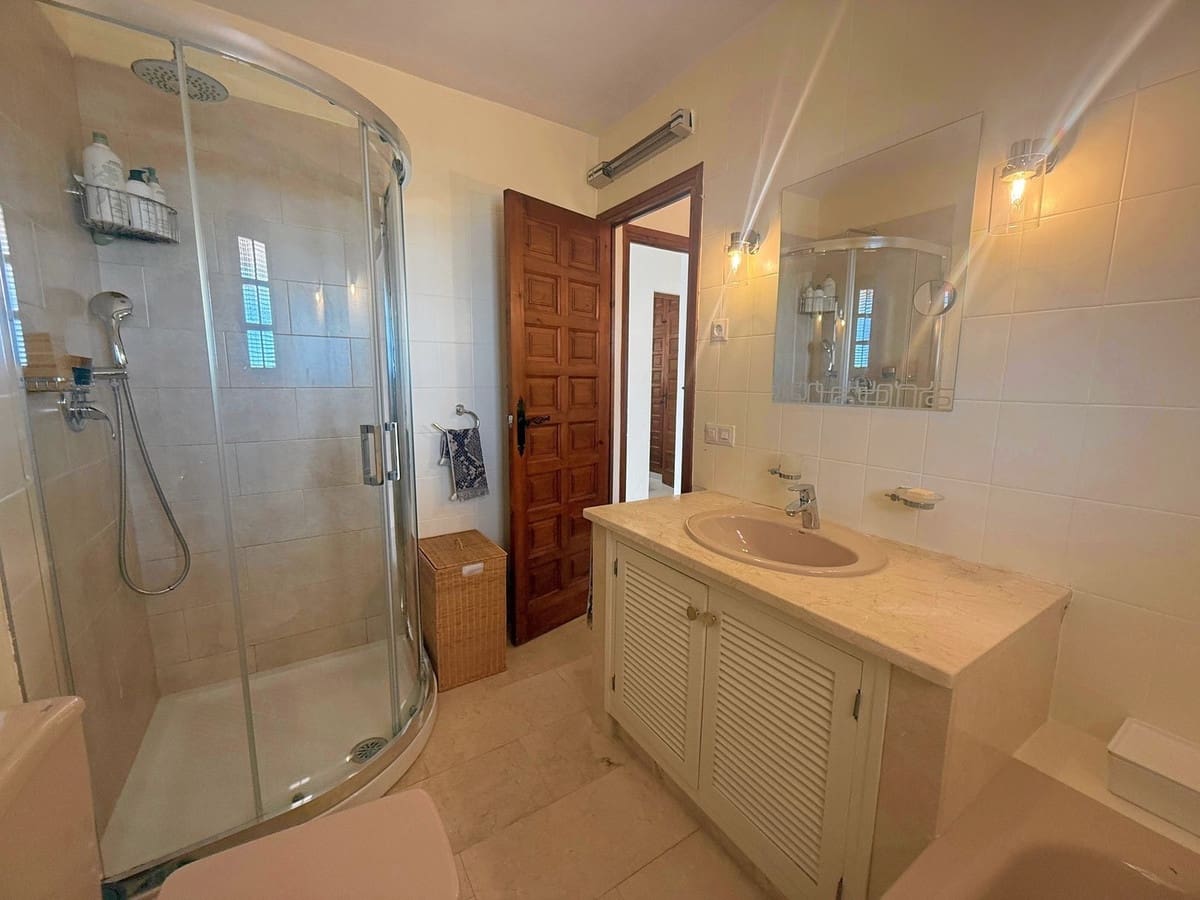 Pareado de 3 habitaciones en Mijas en venta con piscina - 475.000 € (Ref: 9926795)