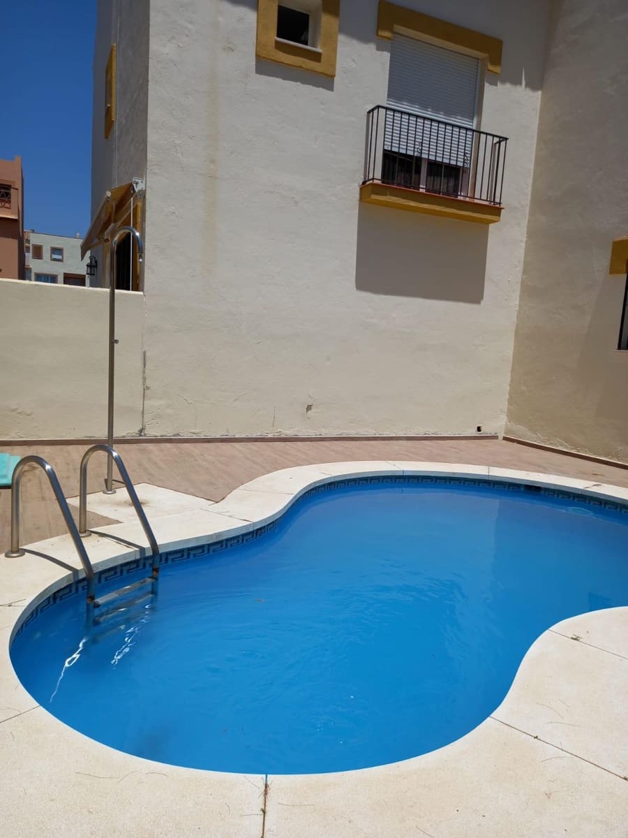 3 sovrum Hus till salu i New Golden Mile med pool garage - 725 000 € (Ref: 9945115)