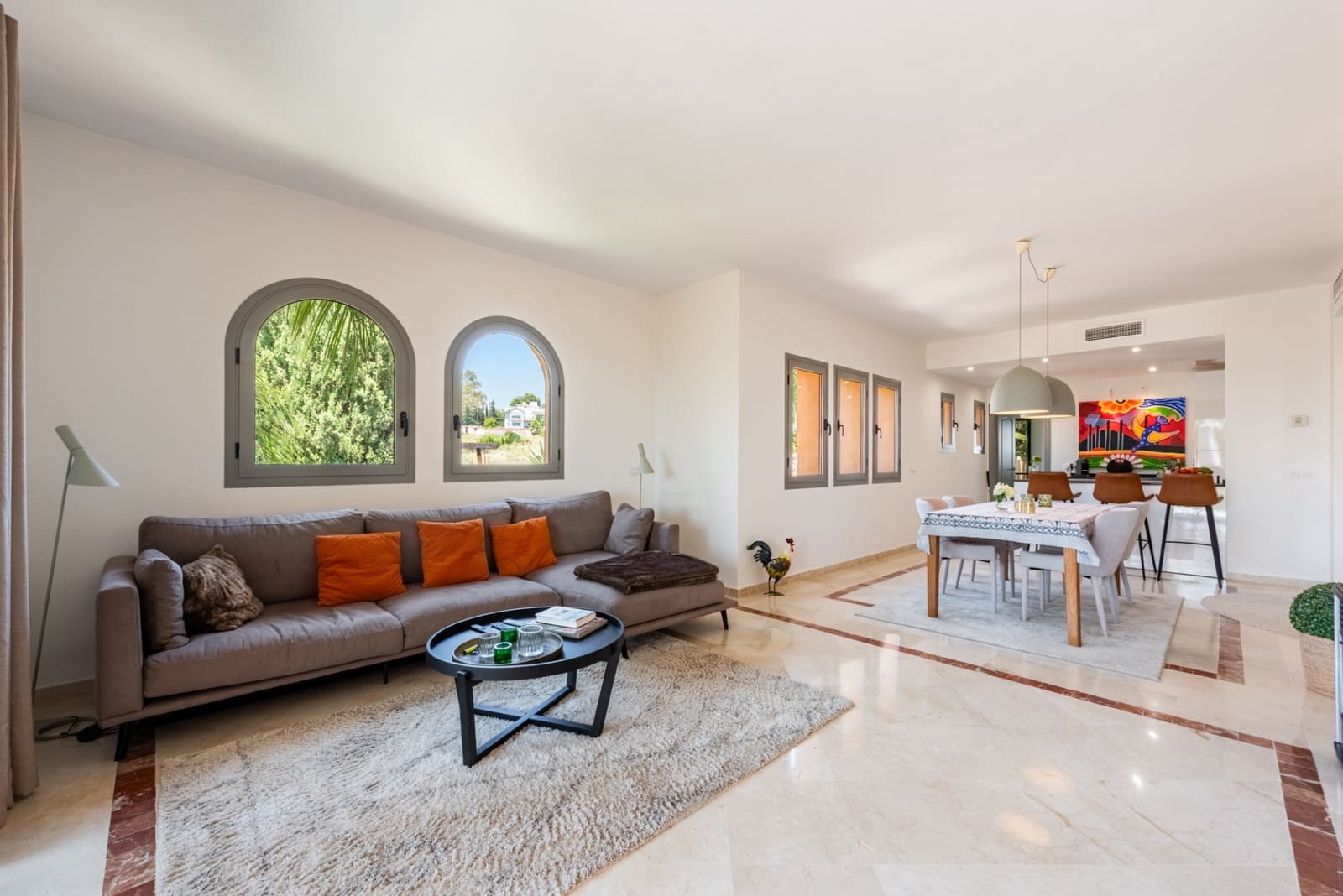 3 soveværelse Penthouse til salg i El Paraiso med swimmingpool garage - € 849.000 (Ref: 9945117)