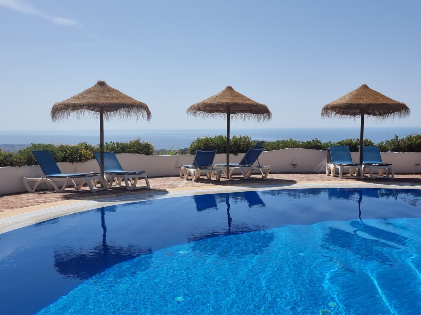 3 bedroom Apartment for sale in Marbella with pool garage - € 495,000 (Ref: 9951037)