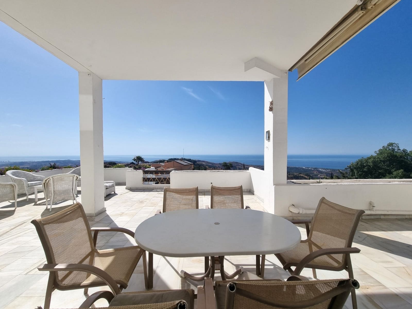 3 bedroom Apartment for sale in Marbella with pool garage - € 495,000 (Ref: 9951037)