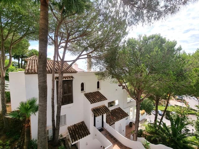 3 soverom Leilighet til salgs i Marbella med svømmebasseng garasje - € 495 000 (Ref: 9951037)