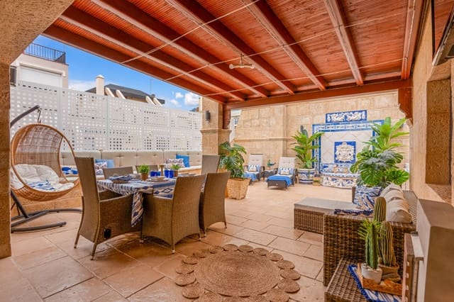 3 slaapkamer Penthouse te koop in Marbella met garage - € 1.295.000 (Ref: 9959205)
