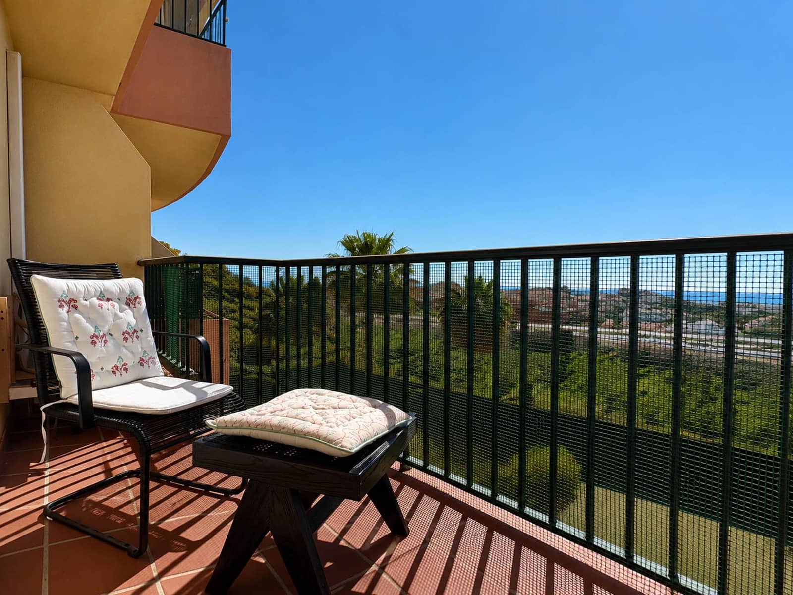 2 sovrum Lägenhet till salu i Riviera del Sol med pool garage - 329 000 € (Ref: 9993827)