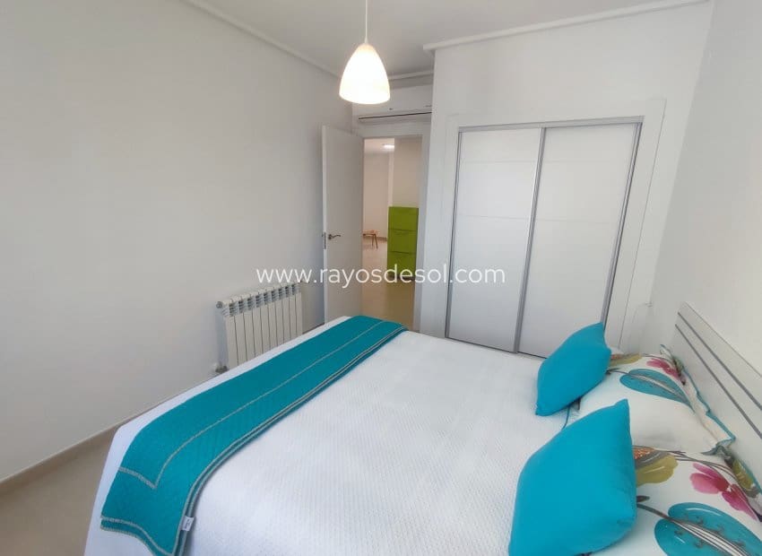 2 slaapkamer Appartement te koop in Hacienda Riquelme met zwembad - € 173.995 (Ref: 10006095)