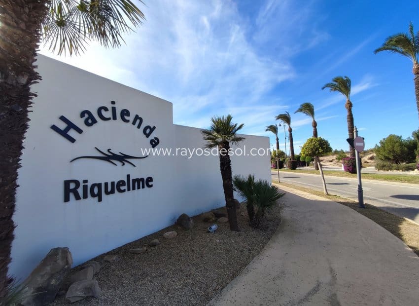 2 slaapkamer Appartement te koop in Hacienda Riquelme met zwembad - € 173.995 (Ref: 10006095)