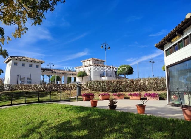 2 chambre Appartement à vendre à Hacienda Riquelme Golf, Murcie ville avec piscine - 173 995 € (Ref: 10006095)
