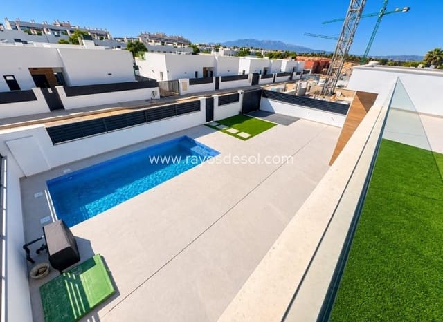 2 soverom Villa til salgs i Condado de Alhama, Alhama de Murcia med svømmebasseng garasje - € 294 000 (Ref: 10006099)