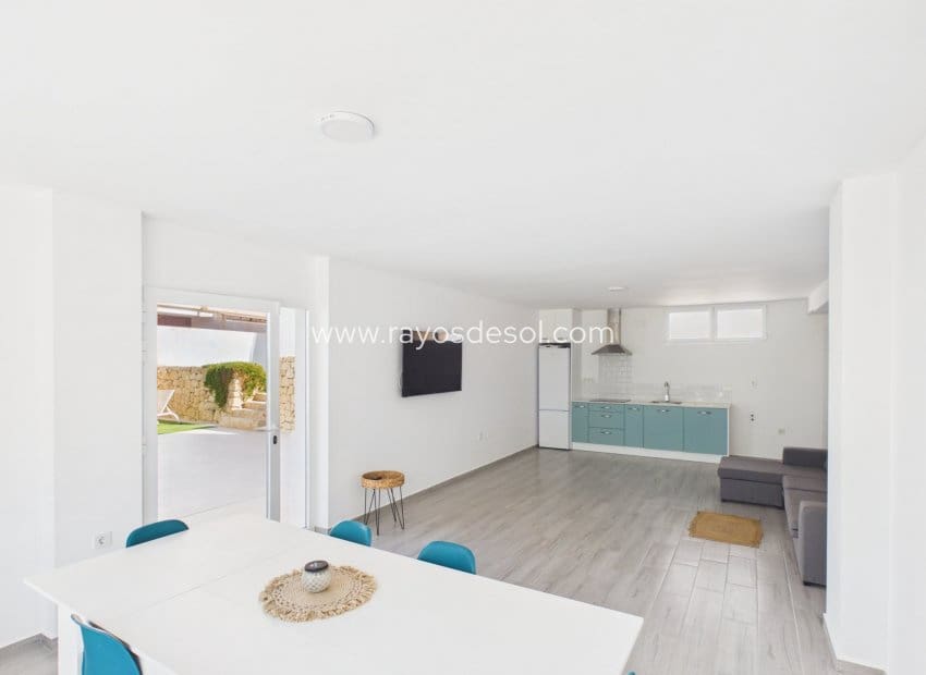 3 soveværelse Villa til salg i Finestrat med swimmingpool - € 800.000 (Ref: 10016584)