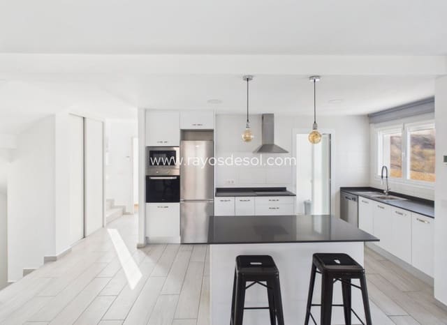 3 soveværelse Villa til salg i Balcón de Finestrat - Terra Marina, Finestrat med swimmingpool - € 800.000 (Ref: 10016584)
