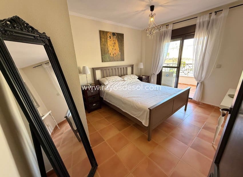 3 sypialnia Dom blizniak na sprzedaż w San Cayetano z basenem - 209 900 € (Ref: 10016592)