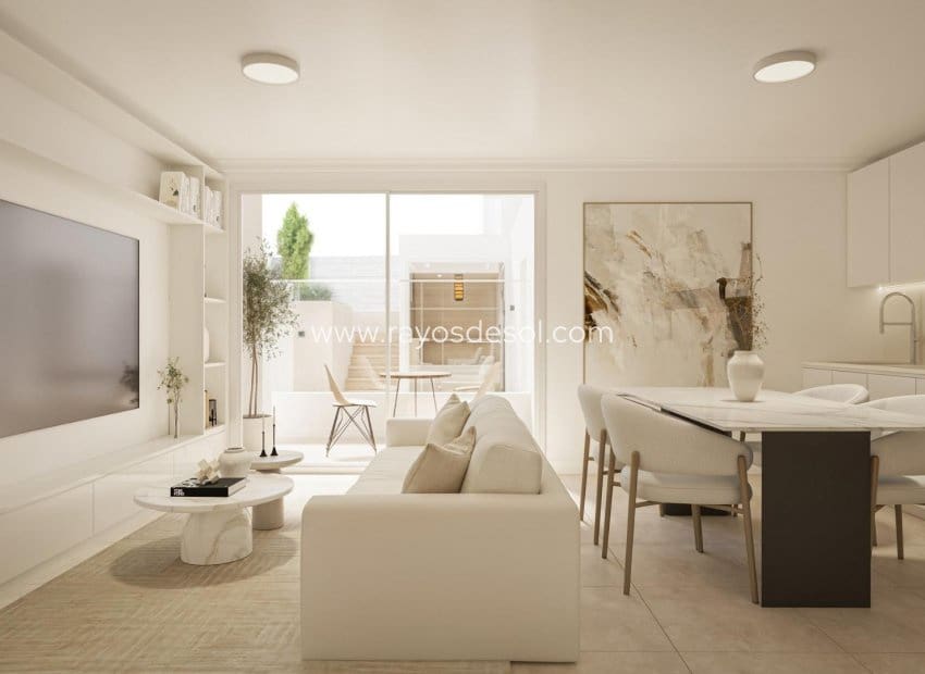 Apartamento en Torrevieja en venta con piscina - 145.000 € (Ref: 10019588)