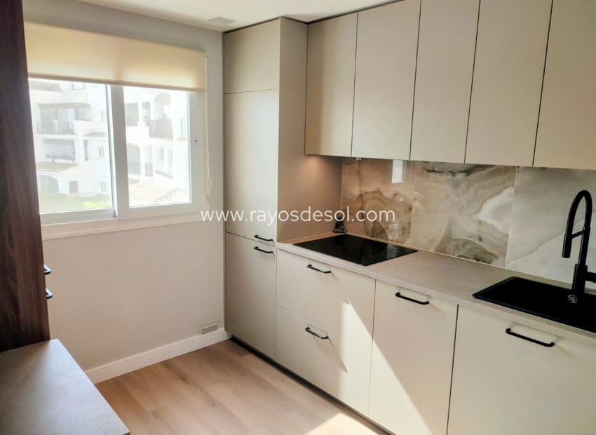 2 chambre Appartement à vendre à Hacienda Riquelme avec piscine - 239 950 € (Ref: 10019589)