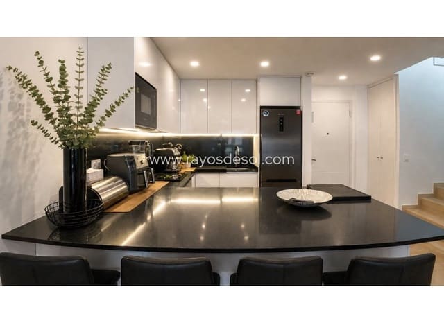 3 sypialnia Penthouse na sprzedaż w Villamartin, Orihuela z basenem - 385 000 € (Ref: 10026463)