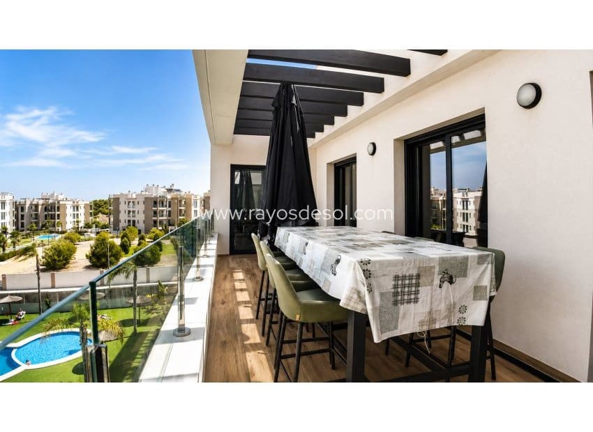 3 sovrum Takvåning till salu i Villamartin med pool - 385 000 € (Ref: 10026463)