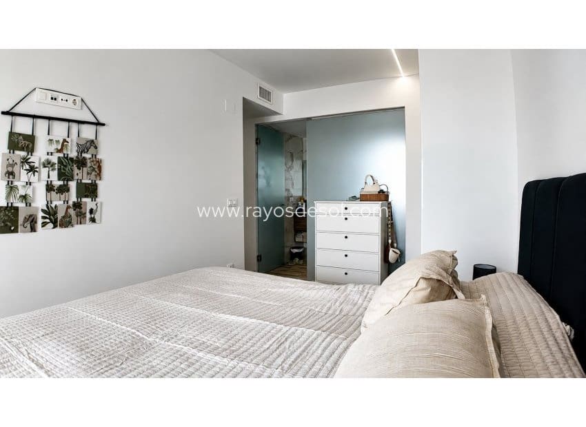 3 sovrum Takvåning till salu i Villamartin med pool - 385 000 € (Ref: 10026463)