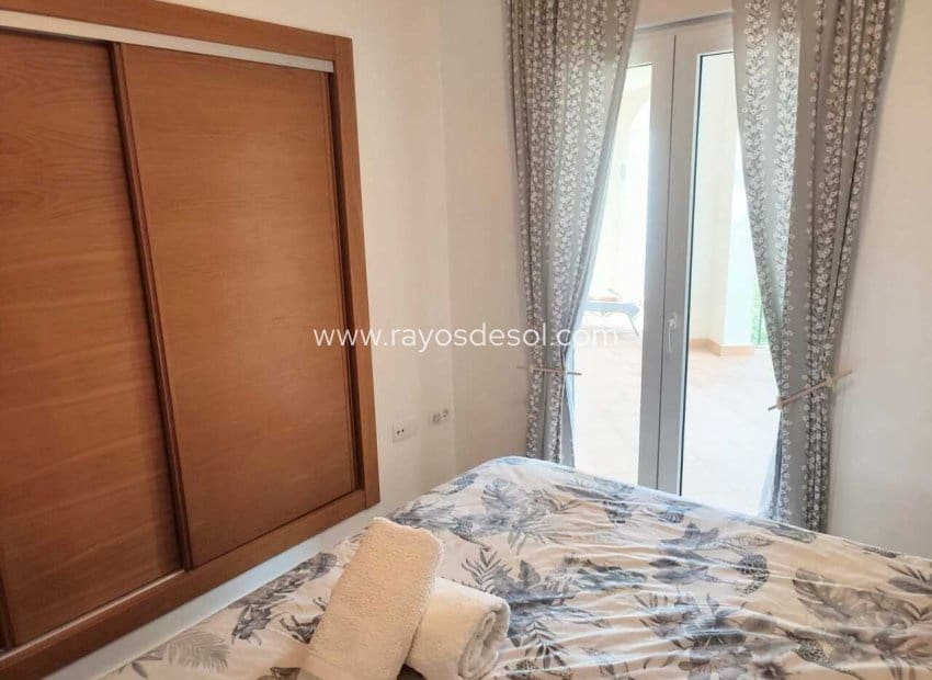 2 Zimmer Apartment zu verkaufen in Hacienda Riquelme mit Pool - 159.995 € (Ref: 10026464)