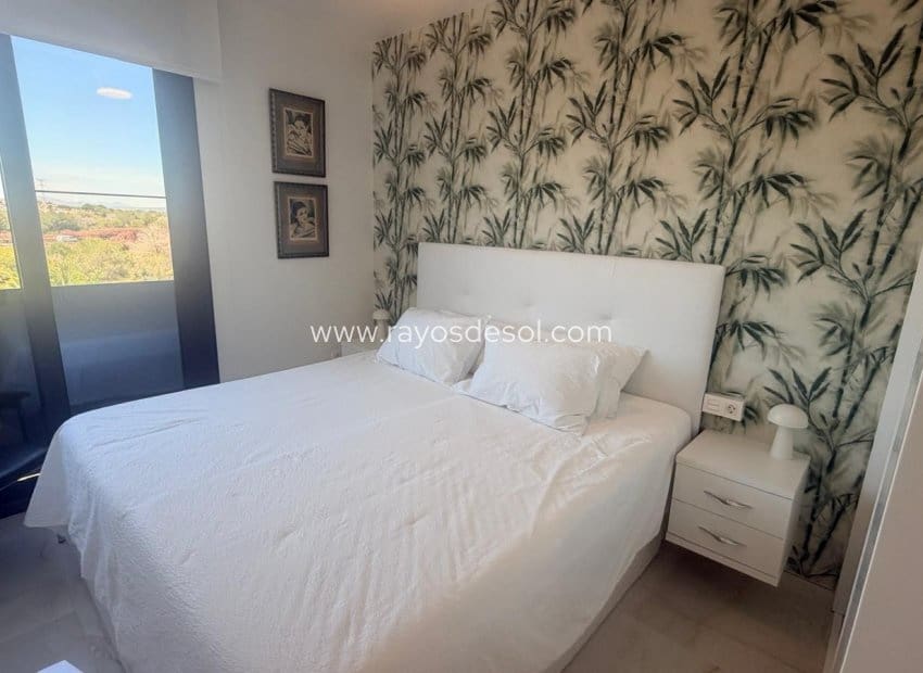 3 quarto Apartamento para venda em Orihuela Costa com piscina - 285 000 € (Ref: 10026466)