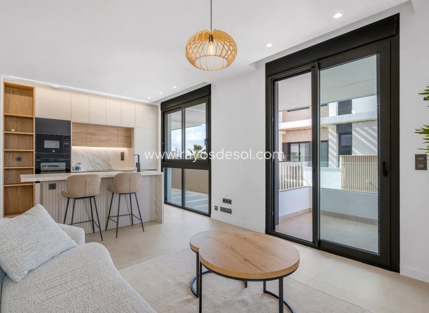 2 makuuhuone Huoneisto myytävänä paikassa Torre-Pacheco mukana uima-altaan - 329 000 € (Ref: 10026467)