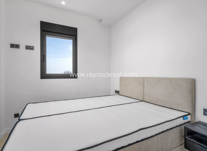 2 makuuhuone Huoneisto myytävänä paikassa Torre-Pacheco mukana uima-altaan - 329 000 € (Ref: 10026467)
