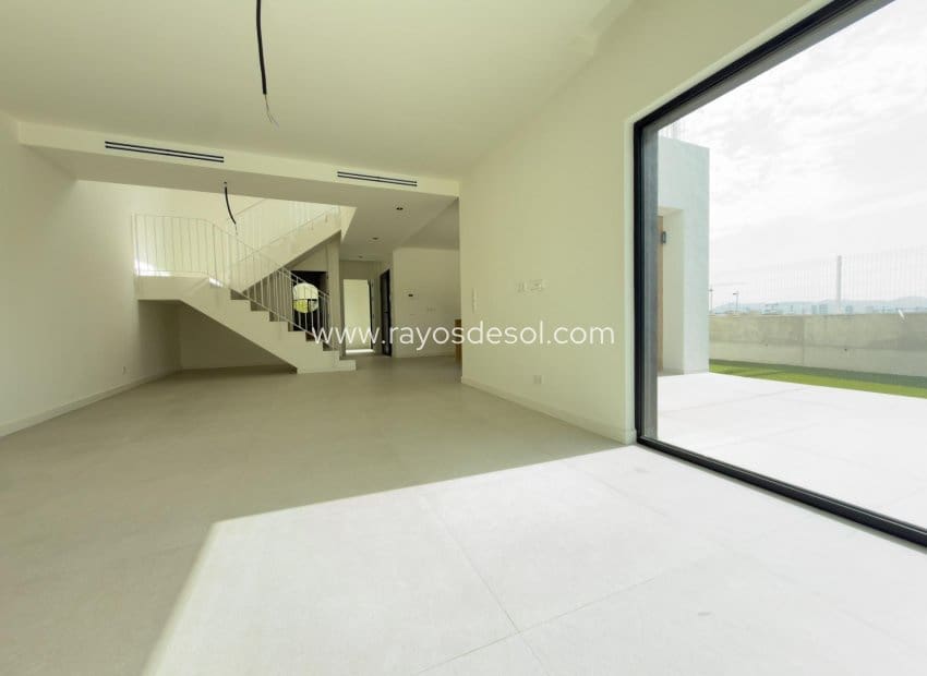 4 slaapkamer Villa te koop in Finestrat met zwembad garage - € 990.000 (Ref: 10037604)