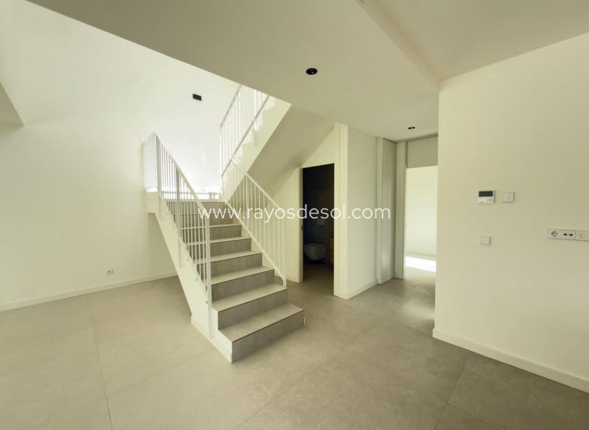 4 slaapkamer Villa te koop in Finestrat met zwembad garage - € 990.000 (Ref: 10037604)