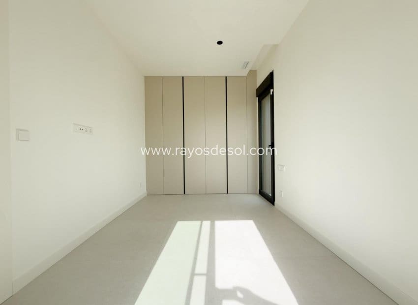 4 slaapkamer Villa te koop in Finestrat met zwembad garage - € 990.000 (Ref: 10037604)