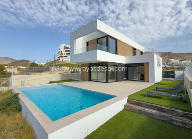3 chambre Villa/Maison à vendre à Balcón de Finestrat - Terra Marina, Finestrat avec piscine - 850 000 € (Ref: 10037605)