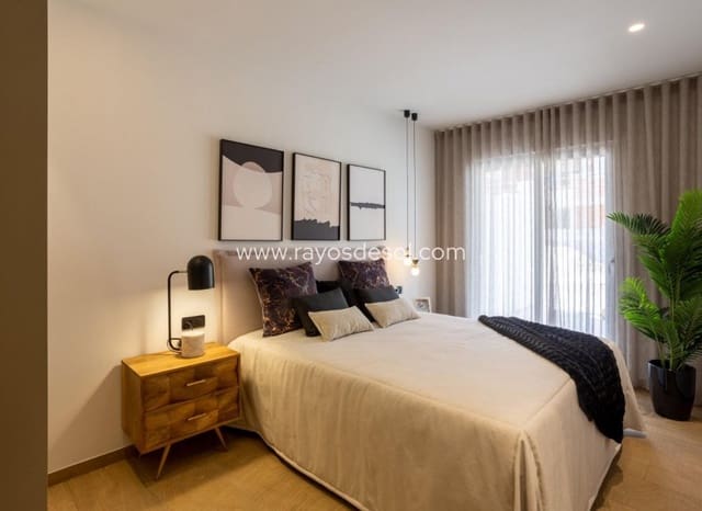 3 bedroom Apartment for sale in Algorfa with pool - € 349,000 (Ref: 10037609)